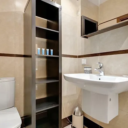 Lastadia River Side Apartman *